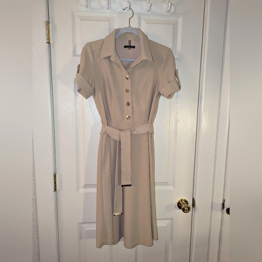 Tommy Hilfiger Crepe Shirt Dress (size 4)